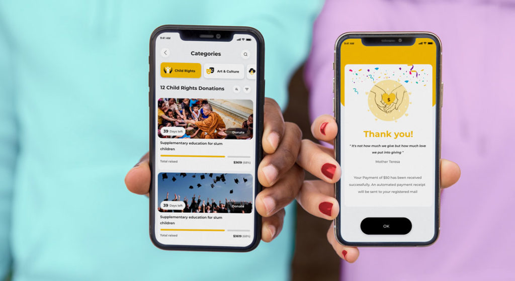 People showing the share you fortune application on their phone